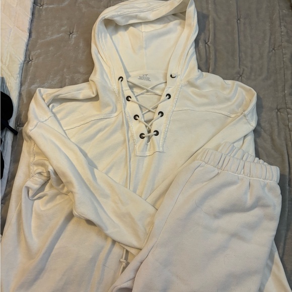 Aerie Cream Lace-Up Hoodie and Joggers Set - Picture 1 of 1